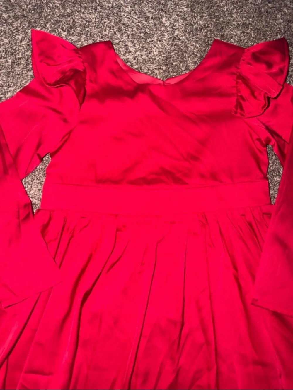 Isobella & Chloe Bright Red Ruffle-Shoulder Long Sleeve Dress